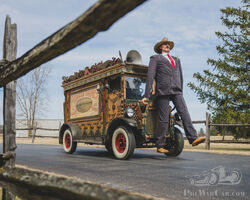 1922 "Walking Man" Pioneer Circus Wagon | RM Sotheby's | Hershey