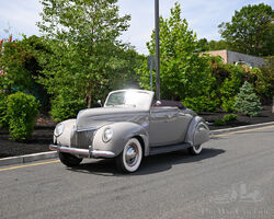 1939 Ford DeLuxe Convertible Coupe | RM Sotheby's | Hershey