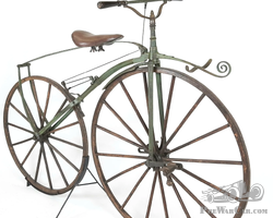 Superb green lacquered velocipede with gold yellow fillets | Carrère & Laborie | Sale on December 4, 2025