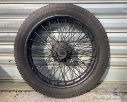 4 Bugatti 21" Wheels with New Tires