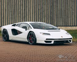2022 Lamborghini Countach LPI 800-4