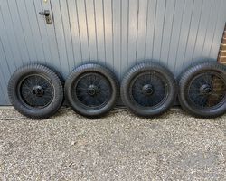 Four 18' split rim wheels with Blockley tyres