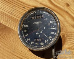 Jaeger speedo