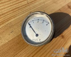 oil gauge