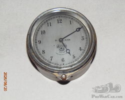 Smiths dashboard clock