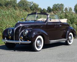 Ford V8 Club Cabriolet 1938