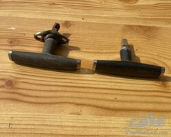 bakelite door handle (Citroen B14)