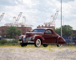 1939 Lincoln-Zephyr Coupe | RM Sotheby's | The Hershey Auction