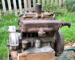 1920's De Dion Bouton Engine.