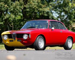 1966 Alfa Romeo Giulia Sprint GT ‘Stepnose’ Restomod | The Audrain Auction 2026