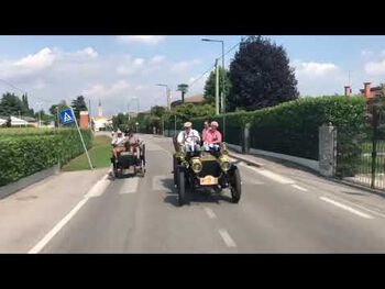 Veteran car fun in Italy!