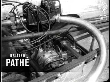 Jappic in action at Brooklands (1933)