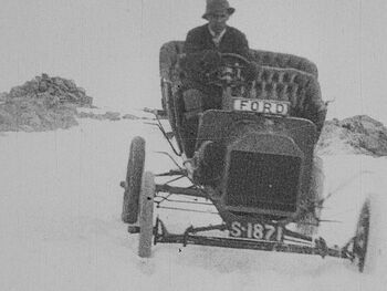 Over rocks and through snow – descending Britain’s highest mountain