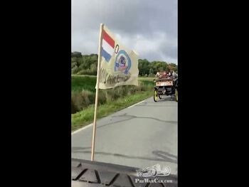 Regen, champagne en gelach in Compiègne