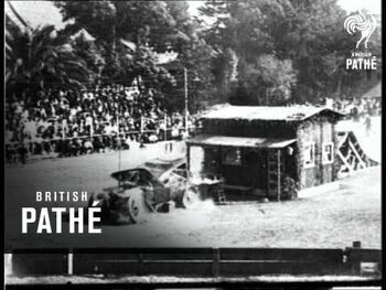 Geheimnis von 1922: Als Autos flogen und die Menge jubelte