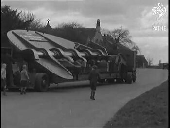 Platz für Leaping Lena: Schwertransporte mit dem Scammell 100-Tonner
