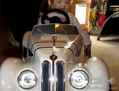 Benjamin and his 328. (Upd. BMW = Bin Mehr Wert )