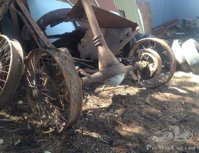 Early axles at Horsham, Victoria, Australia (Upd. 1922 Sunbeam)