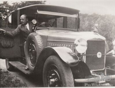 Dating a Papler bodied Minerva. (update: around 1928)