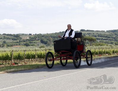 Veterans touring in Tuscany