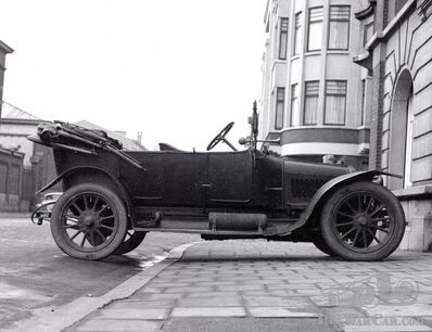 The fluted bonnet Mystery. (update:1914 Brasier !)