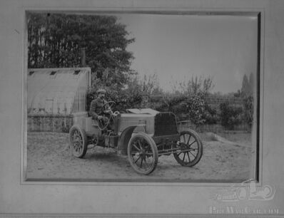 The ex Farman Panhard of Mr. Georges Leys?