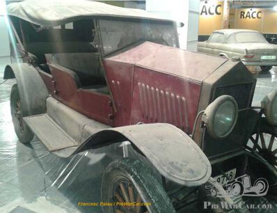 Barcelona barnfind. Ever seen this?