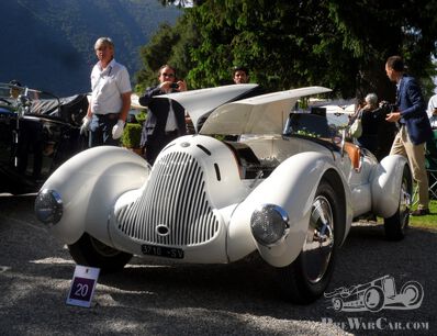An Aprile mystery at Villa d'Este 2014