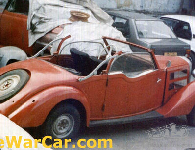 Mystery Saloon-Convertible mix-up
