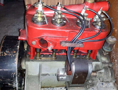 Mystery Micro T-head Engine (Update: marine application ?)