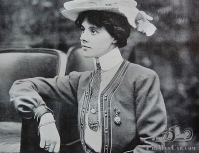 Actress, author, prime minister and a car to match (update: Mors & Napier)