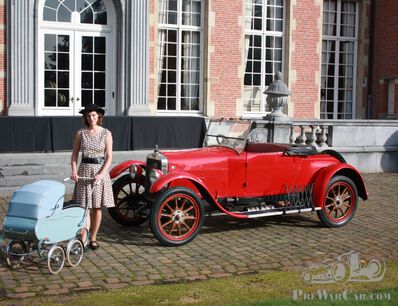Pram racing at Antwerp Concours 2015?