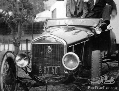 A bit of hot rod history and a radiator cat mystery
