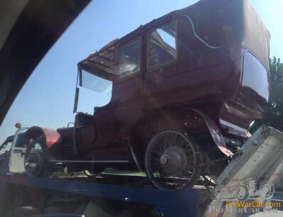 Daimler find in central Islamabad (update: Double Landaulette)