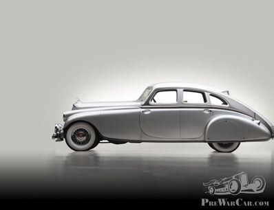 Talking about streamline: 1933 Pierce Arrow Silver arrow
