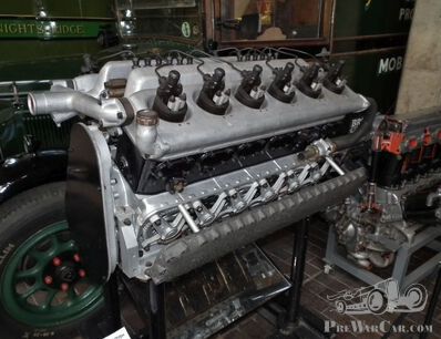A Rolls-Royce Diesel engine????
