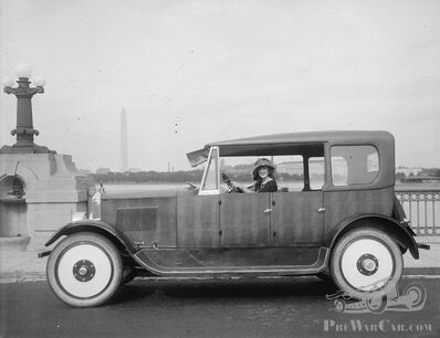 The first Miss America: without paint!