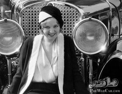 'Speedway' star with her Isotta.