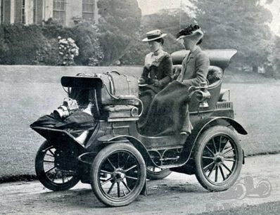 Two Ladies lead the way for all the ladies this Sunday with a Steam Car