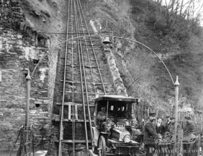 ‘Mystery car’ on the platform of the Lynton and Lynmouth Cliff Railway c.1905