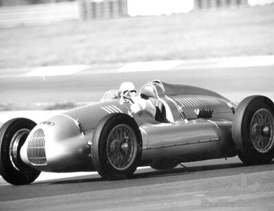 All eyes on the pre-war Silver Arrows in Essen