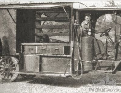Travelling machine shop repairs trucks on the road