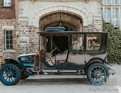 A car for true romance: a 1912 Renault CE