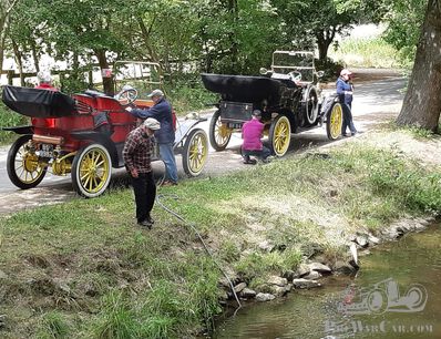 Fill up your steam car!