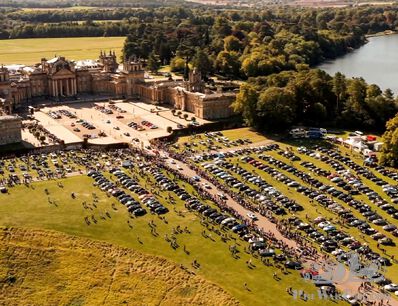 World record - 1,321 Bentleys at Blenheim
