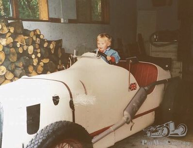 We are looking for DS 9954 - an Austin 7 Special
