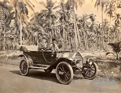A PreWarCar in Singapore
