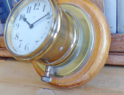 Dashboard clock