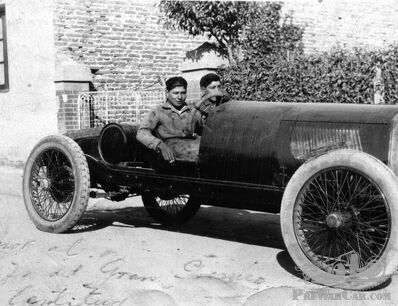 Benedicto Reyna in a mysterious race car in Argentina