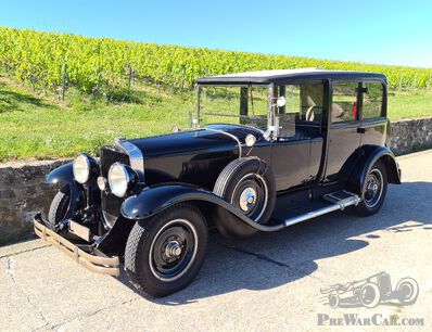 A 1928 Cadillac 341 Coupé de Ville with a Polish musical history